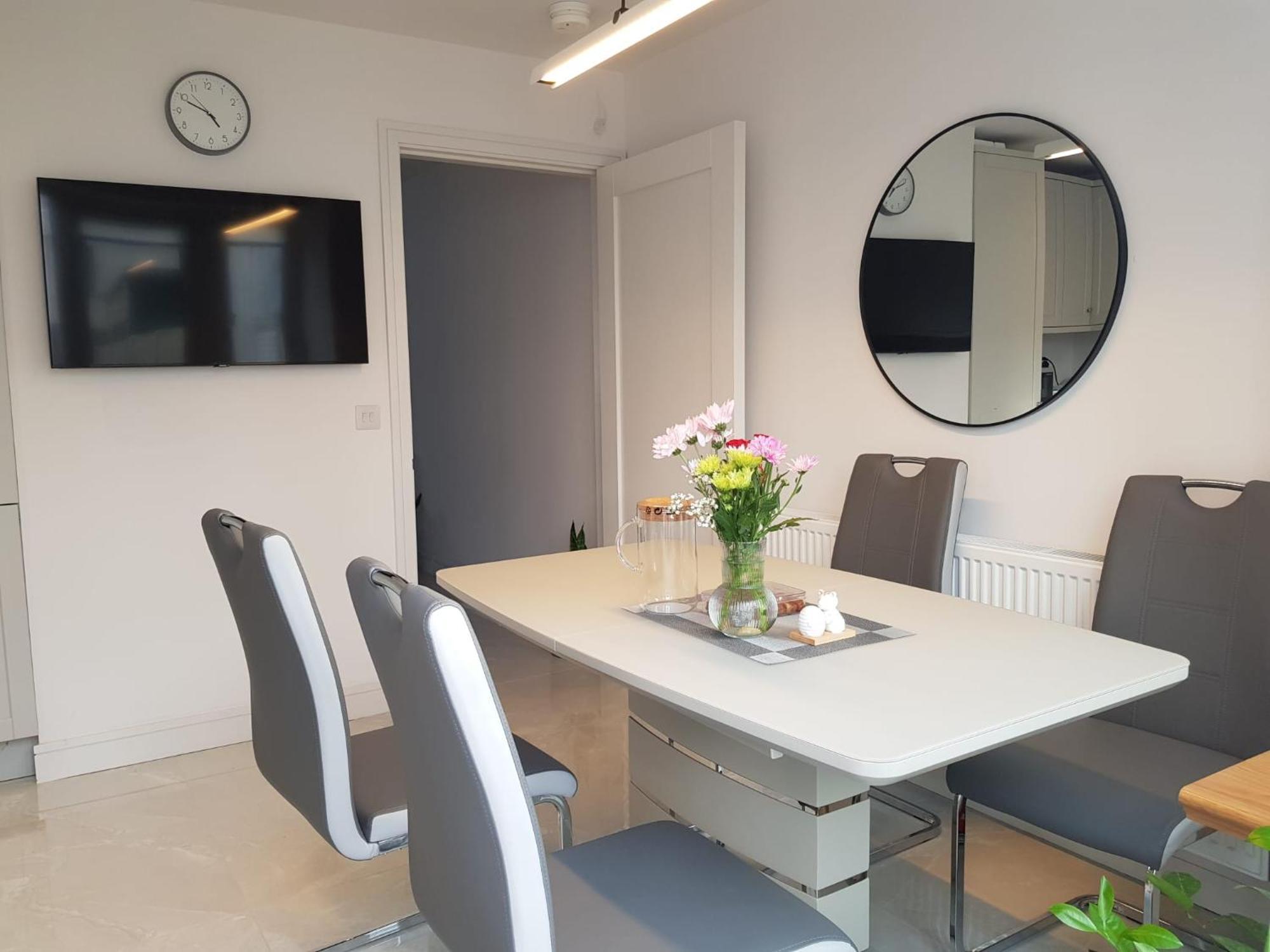 Barnoaks House - Private Room Ensuite Bathroom Homestay Dublin Extérieur photo